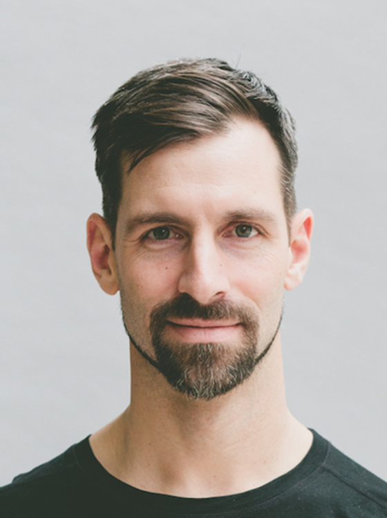Headshot of Rowan Sentesy